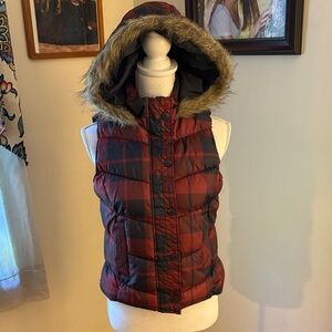Red and Black Plaid Arizona Hooded Vest